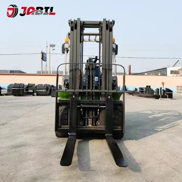 Trucailí forklift leictreacha