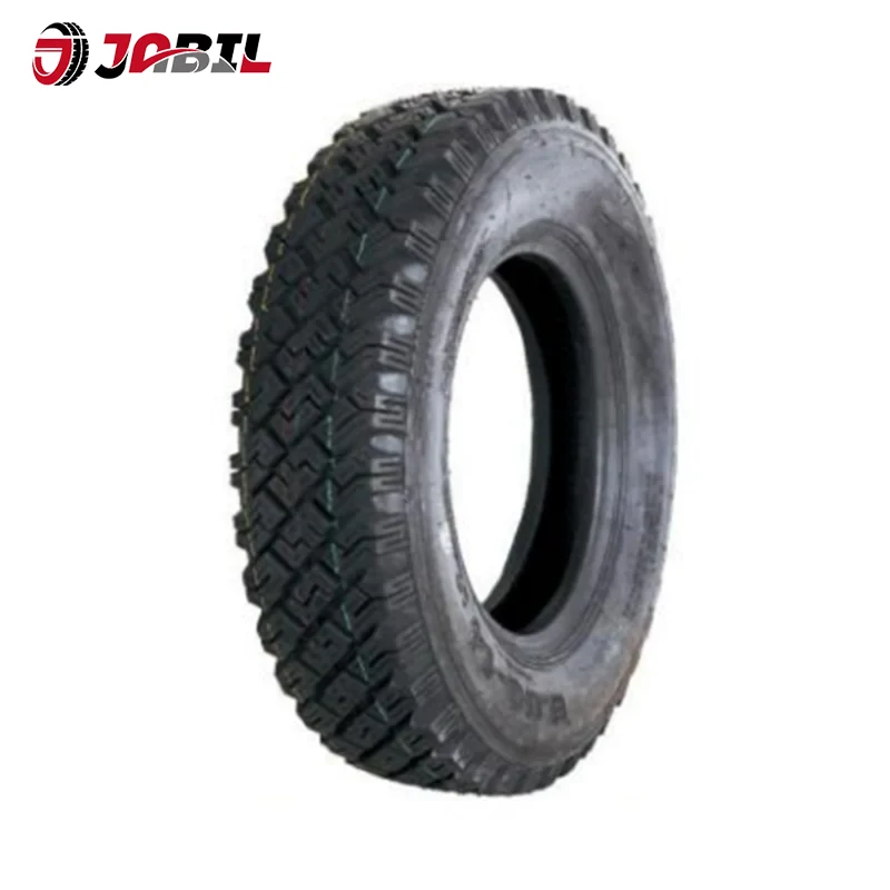 Boinn trucail éadrom agus bus